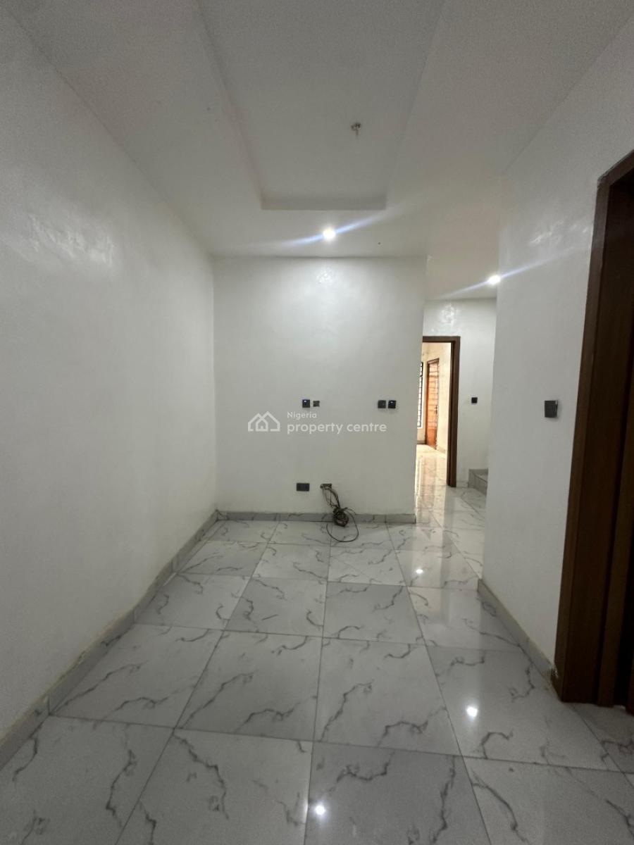 Luxury 4 Bedroom Terrace, Chevron, Lekki, Lagos, Terraced Duplex for Sale