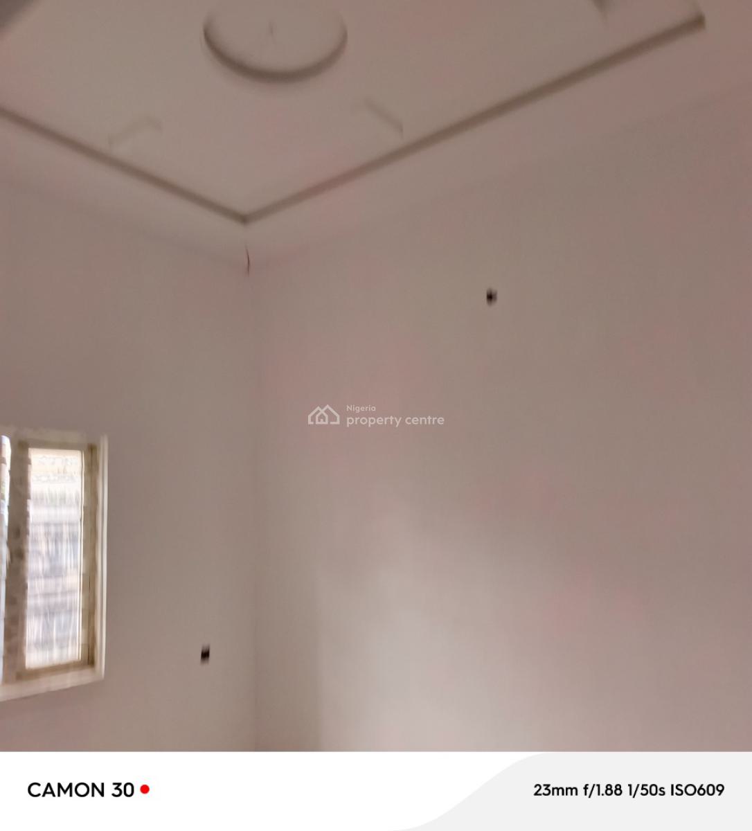 Newly Built 3 Bedroom Flat (2 Tenants) No Landlord, Gated Estate in Jakande Estate, Isolo, Lagos, Flat / Apartment for Rent