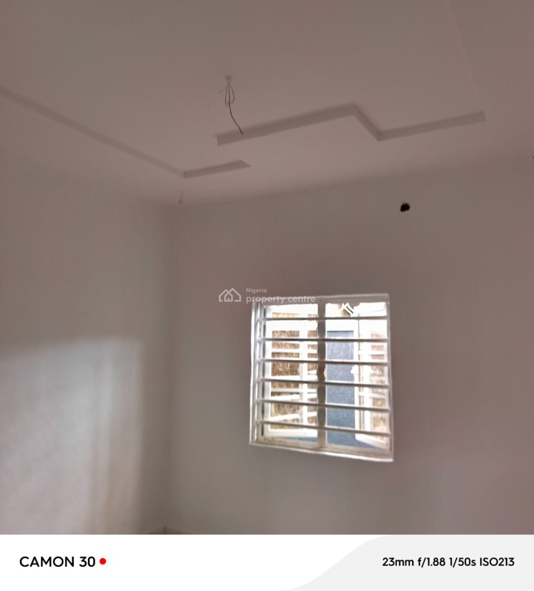 Newly Built 3 Bedroom Flat (2 Tenants) No Landlord, Gated Estate in Jakande Estate, Isolo, Lagos, Flat / Apartment for Rent