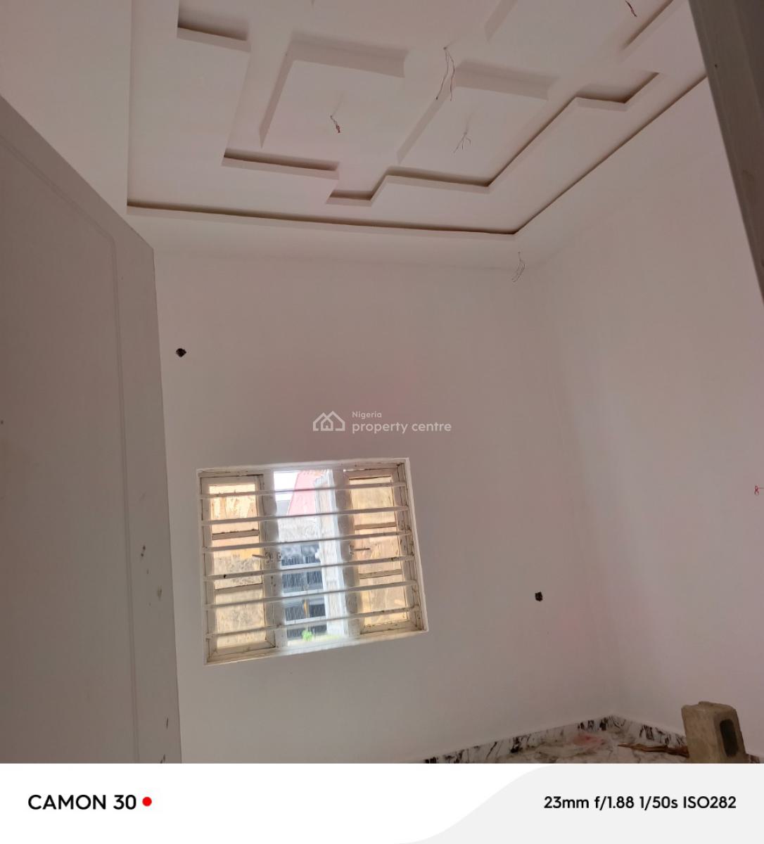 Newly Built 3 Bedroom Flat (2 Tenants) No Landlord, Gated Estate in Jakande Estate, Isolo, Lagos, Flat / Apartment for Rent