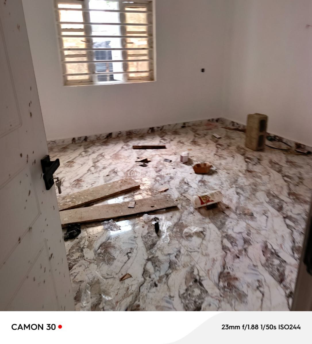 Newly Built 3 Bedroom Flat (2 Tenants) No Landlord, Gated Estate in Jakande Estate, Isolo, Lagos, Flat / Apartment for Rent