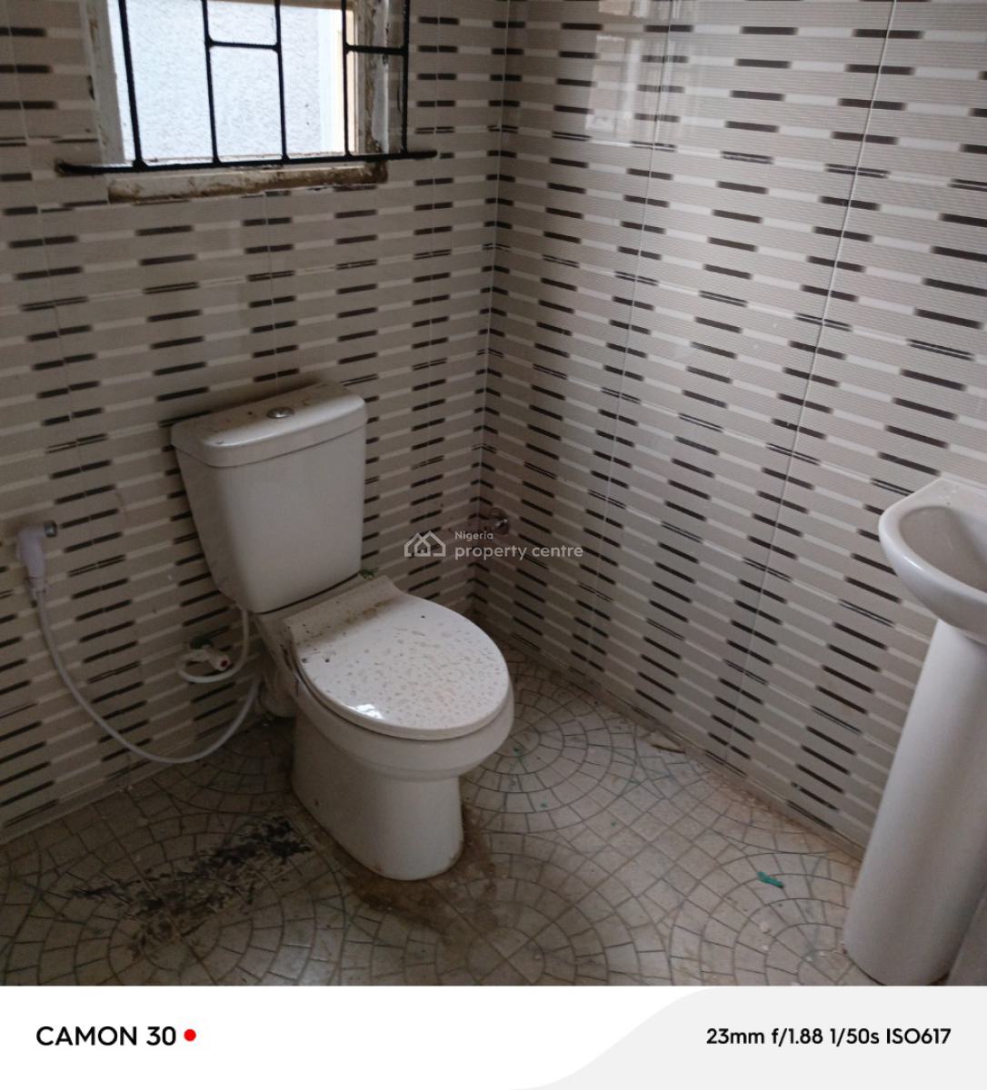Newly Built 3 Bedroom Flat (2 Tenants) No Landlord, Gated Estate in Jakande Estate, Isolo, Lagos, Flat / Apartment for Rent