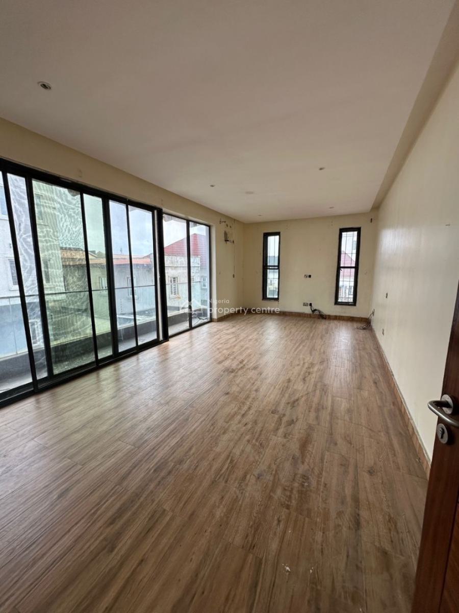 Self Service 5 Bedrooms Terraced Duplex with Bq and Self Compound, Agungi, Lekki, Lagos, Terraced Duplex for Rent
