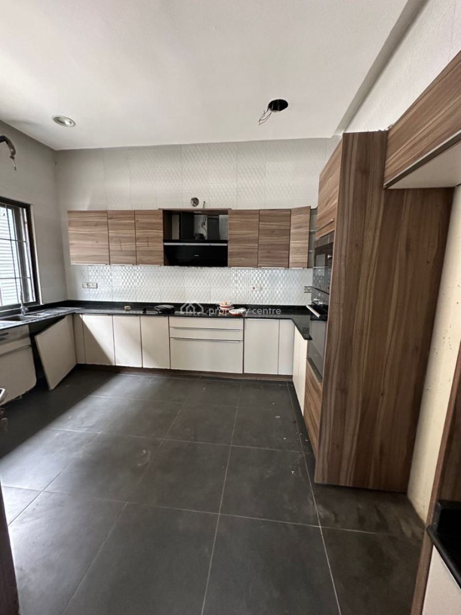 Self Service 5 Bedrooms Terraced Duplex with Bq and Self Compound, Agungi, Lekki, Lagos, Terraced Duplex for Rent
