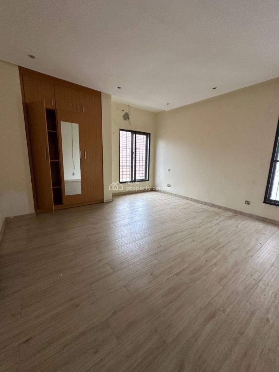 Self Service 5 Bedrooms Terraced Duplex with Bq and Self Compound, Agungi, Lekki, Lagos, Terraced Duplex for Rent