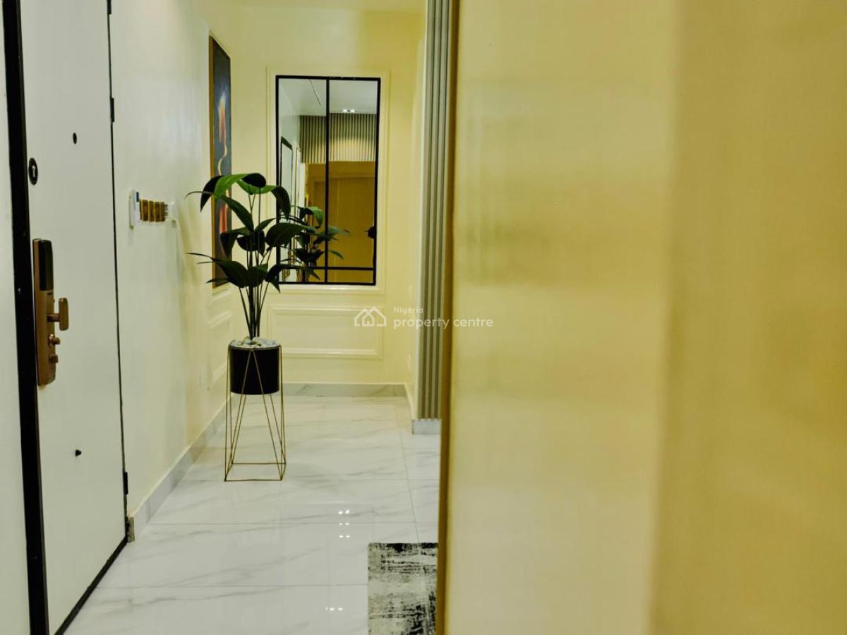 Luxurious and Spacious 1 Bedroom Apartment in a Secured Estate with Ps, Lekki Phase 1, Lekki, Lagos, Flat / Apartment Short Let