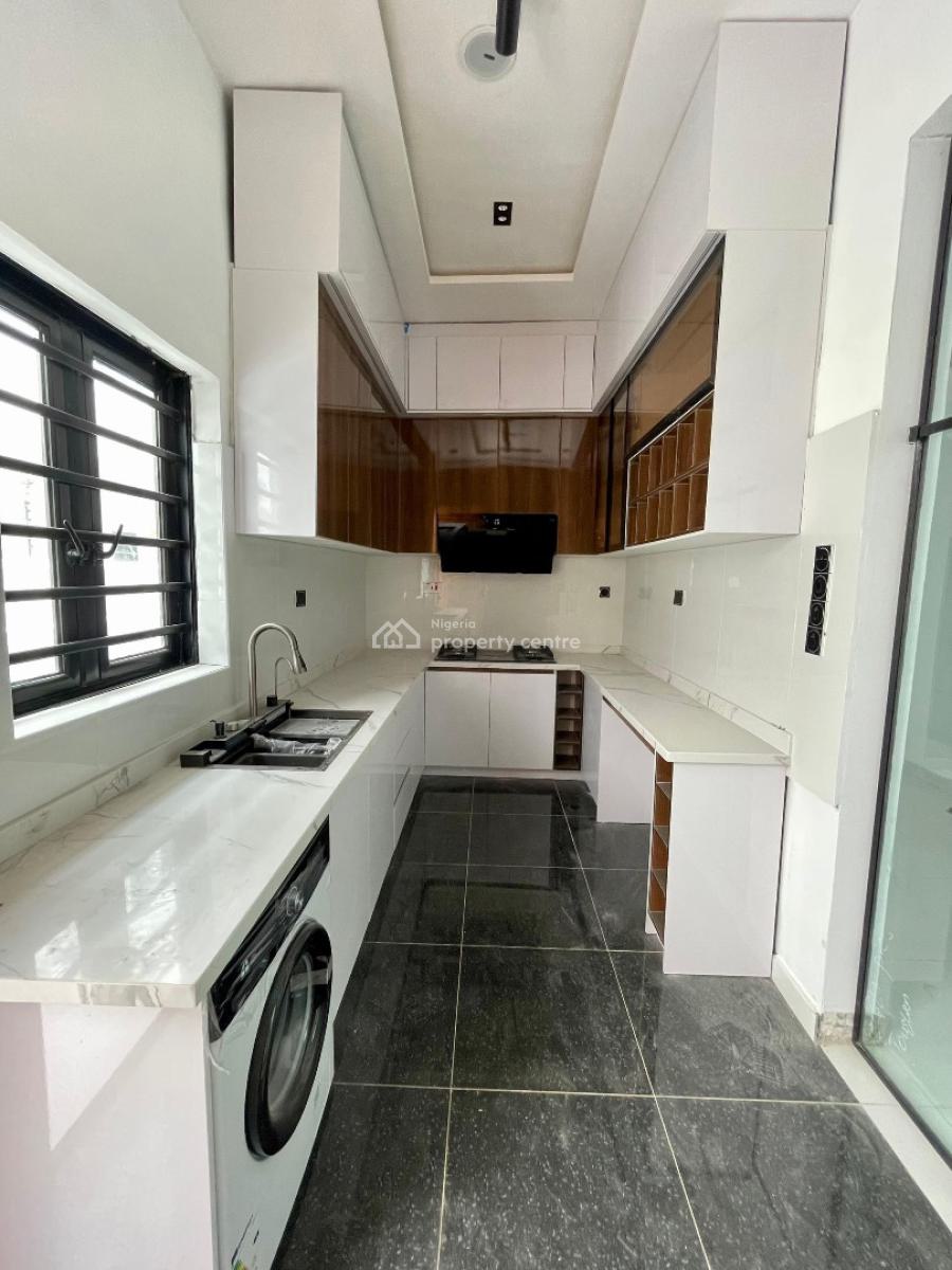 Luxury 4 Bedroom House with Outstanding Features, Ikota, Lekki, Lagos, Semi-detached Duplex for Sale