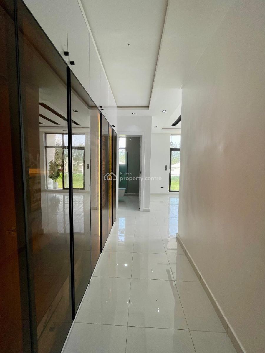 Luxury 4 Bedroom House with Outstanding Features, Ikota, Lekki, Lagos, Semi-detached Duplex for Sale