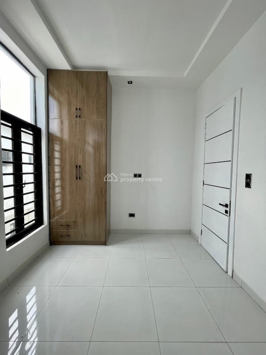 Luxury 4 Bedroom House with Outstanding Features, Ikota, Lekki, Lagos, Semi-detached Duplex for Sale