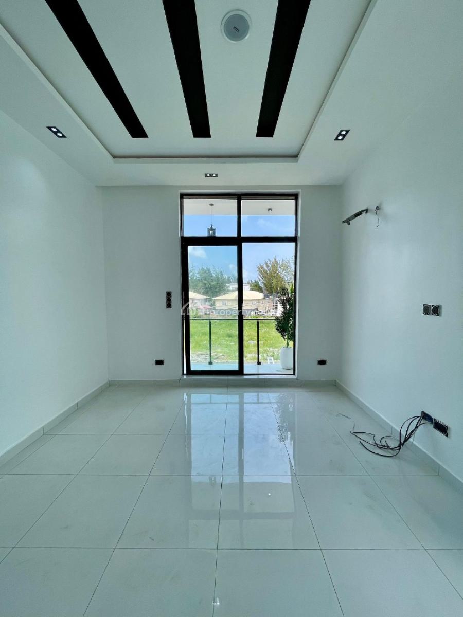 Luxury 4 Bedroom House with Outstanding Features, Ikota, Lekki, Lagos, Semi-detached Duplex for Sale