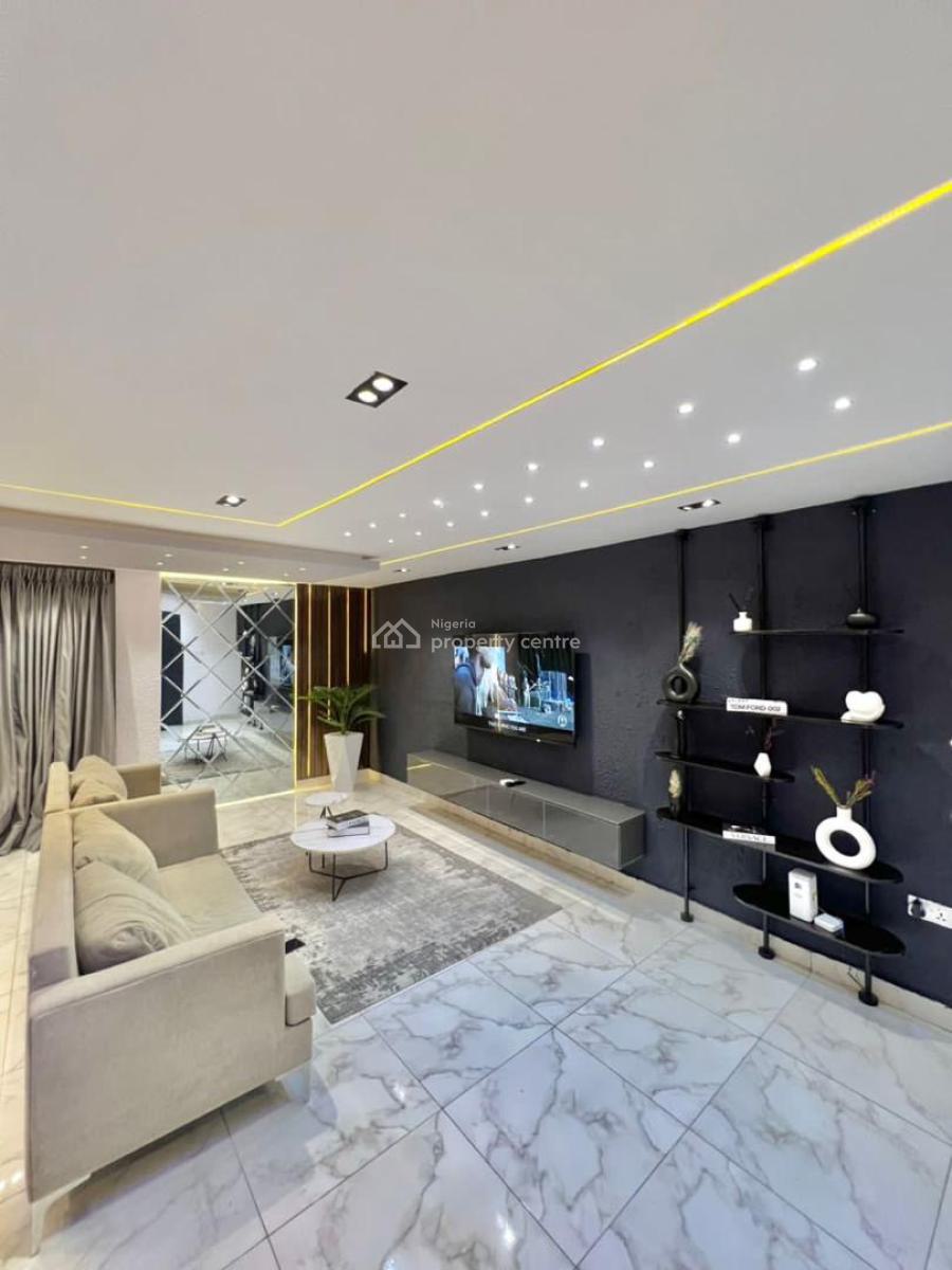 Brand New Automated One Bedroom with a Cityview Has a Pool and Ps5, Lekki Phase 1, Lekki, Lagos, Flat / Apartment Short Let