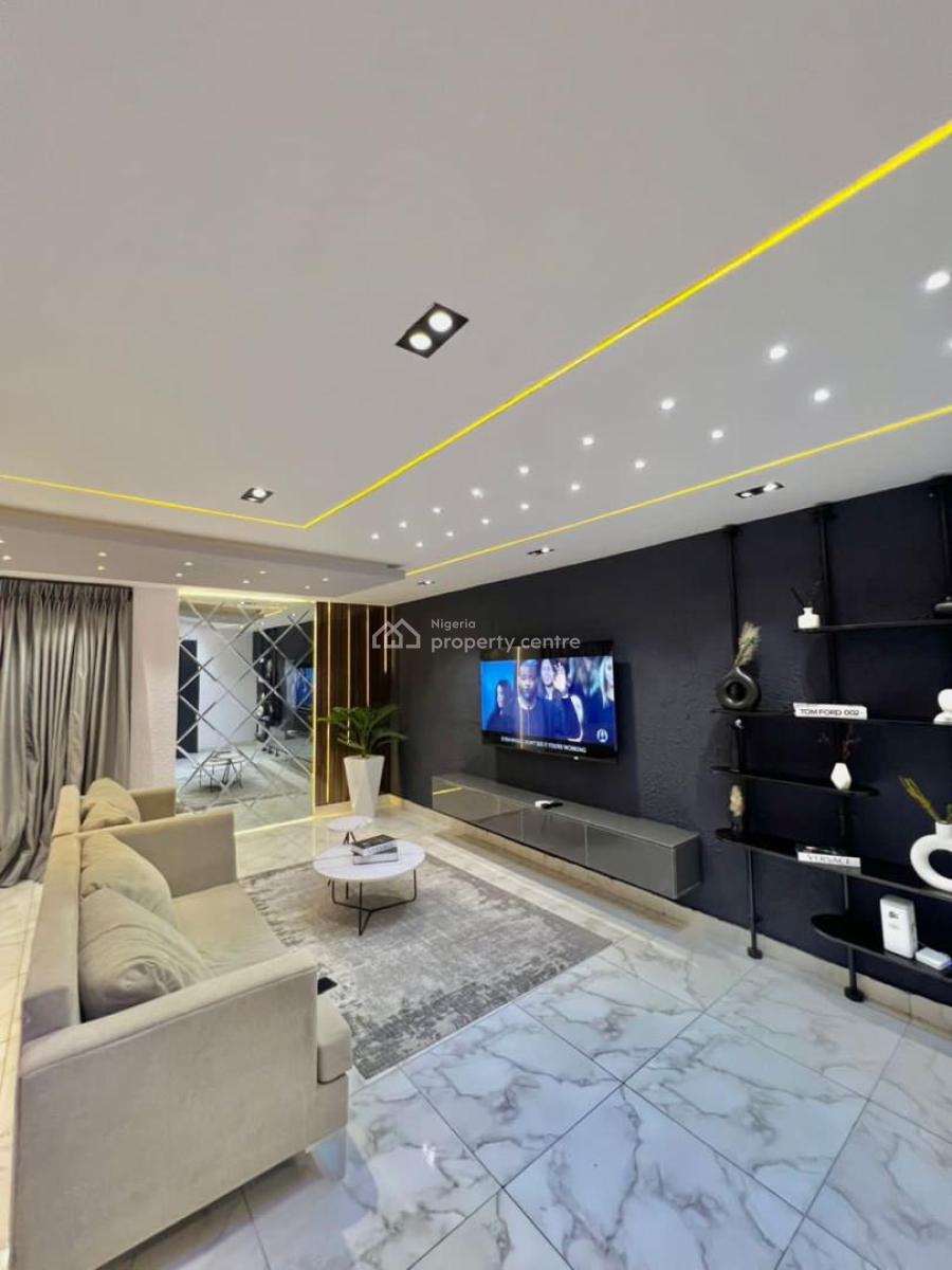Brand New Automated One Bedroom with a Cityview Has a Pool and Ps5, Lekki Phase 1, Lekki, Lagos, Flat / Apartment Short Let