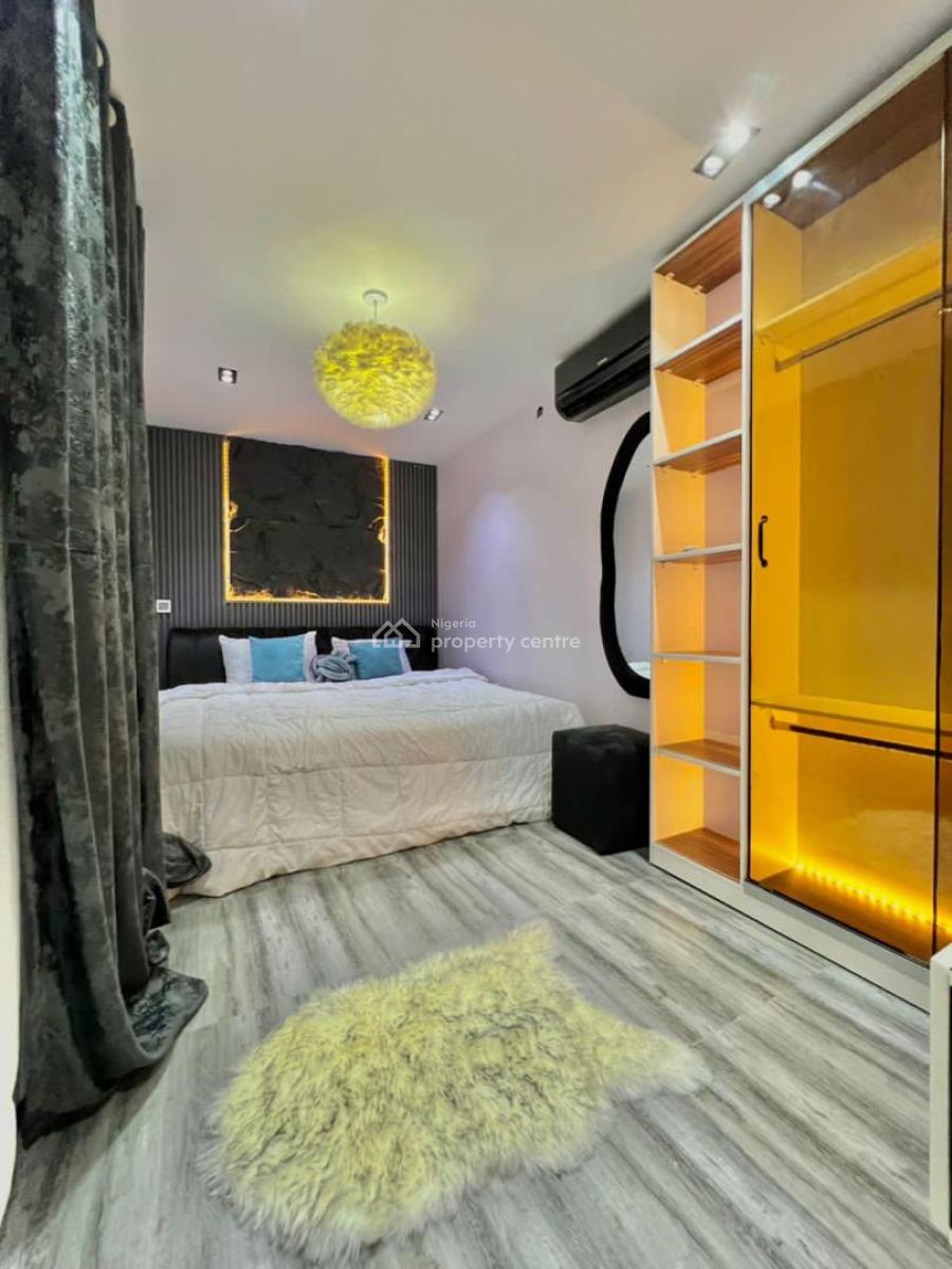 Brand New Automated One Bedroom with a Cityview Has a Pool and Ps5, Lekki Phase 1, Lekki, Lagos, Flat / Apartment Short Let