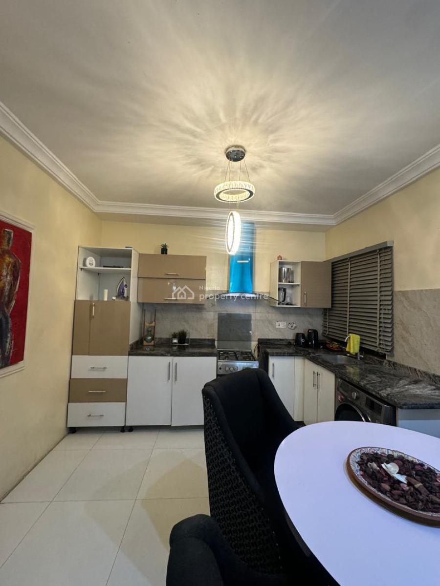 2-bedroom Apartment, Lekki Phase 1, Lekki, Lagos, Flat / Apartment for Rent