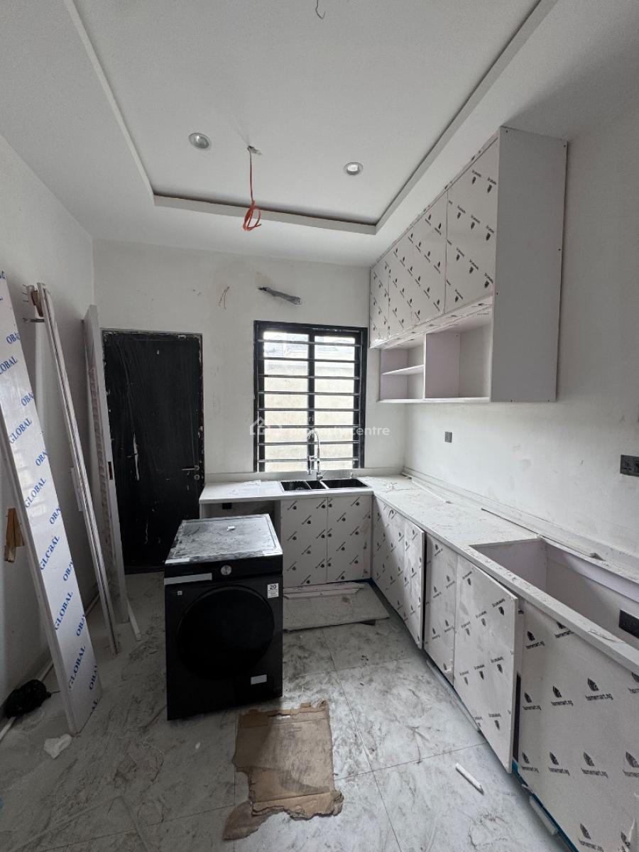 Exquisitely Detailed 5 Bedroom Terrace Duplex with Swimming Pool, Ikate Elegushi, Lekki, Lagos, Terraced Duplex for Sale
