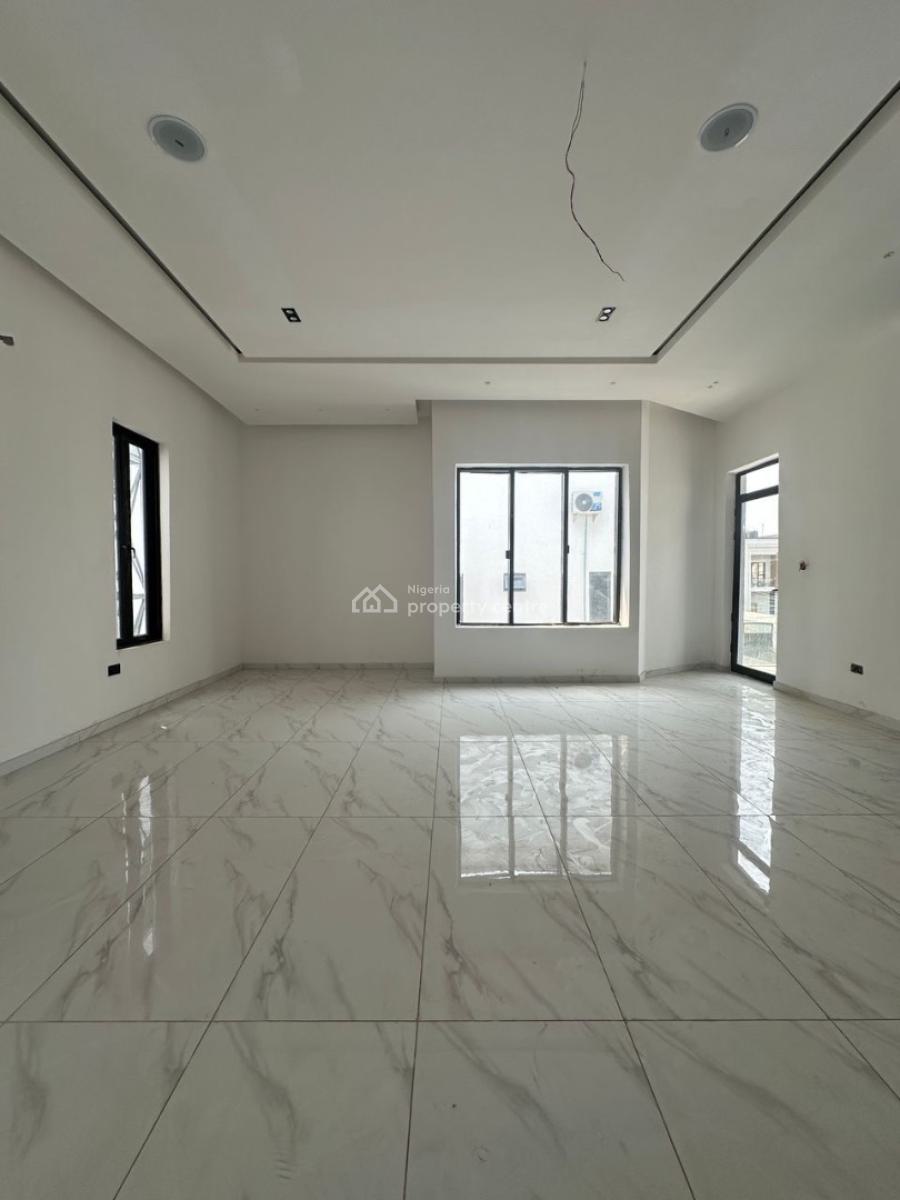 5 Bedrooom Detached Duplex with Spacious Compound, Agungi, Lekki, Lagos, Detached Duplex for Sale