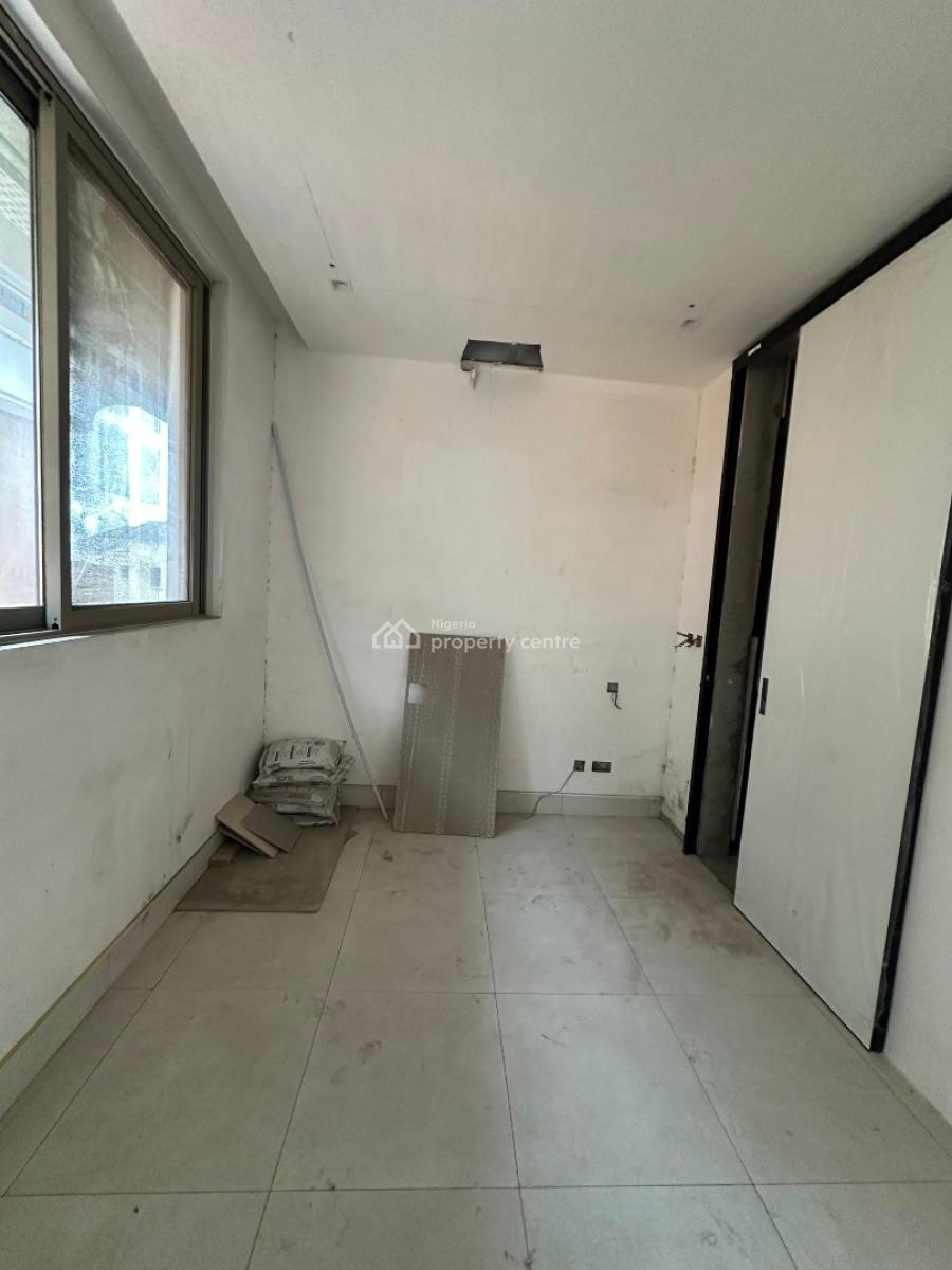 Newly Built 4 Bedroom Maisonette with Bq, Pool, Gym & Elevator, Lekki Phase 1, Lekki, Lagos, Flat / Apartment for Sale