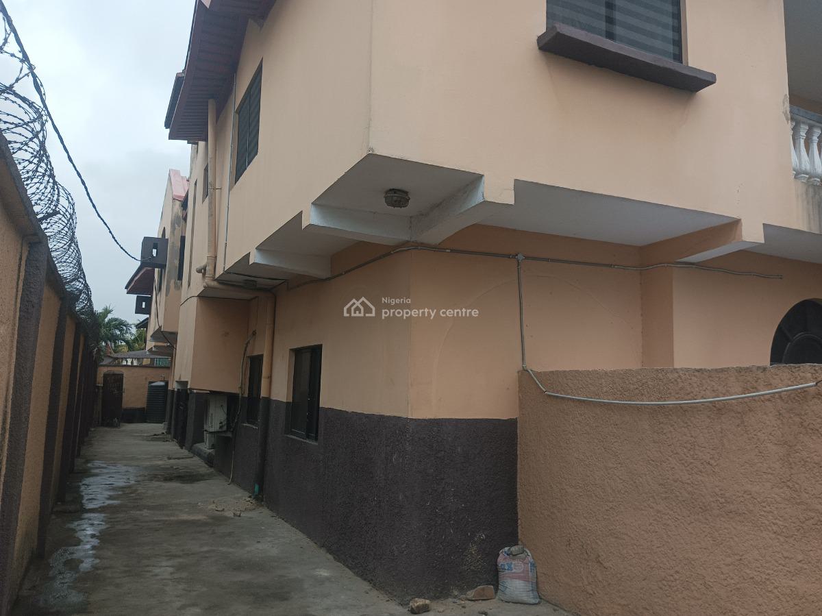 4 Bedroom Semi-detached Duplex, Off Festac Access Road, Amuwo Odofin, Lagos, Semi-detached Duplex for Rent