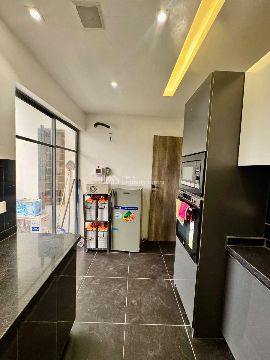 Good Deal! Beautifully  Furnished 2 Bedroom Apartment with Inverter, Lekki Conservation Center. Chevron Axis., Lekki, Lagos, Flat / Apartment for Sale