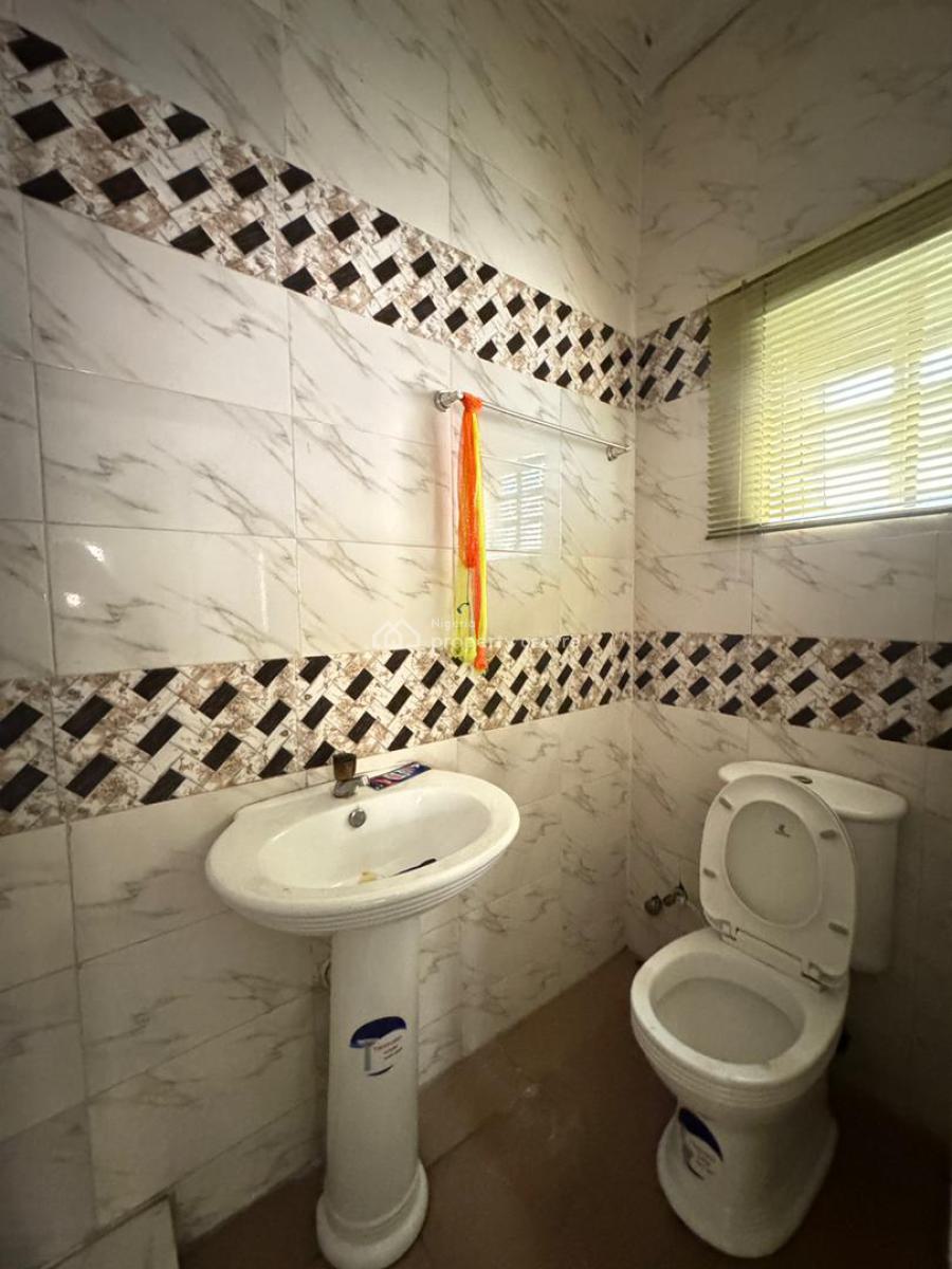 3-bedroom Apartment, Lekki Phase 1, Lekki, Lagos, Flat / Apartment for Rent