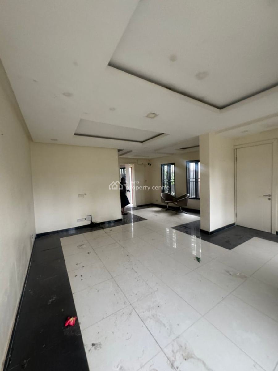 Neat Parkview Semi Detached Duplex, Parkview, Ikoyi, Lagos , Nigeria, Parkview, Ikoyi, Lagos, Semi-detached Duplex for Sale