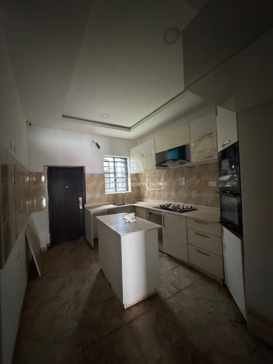 Newly Built Distress  4 Bedroom Duplex Terrace with Pool Gym, Orchid Road Lekki, Lekki, Lagos, Terraced Duplex for Sale