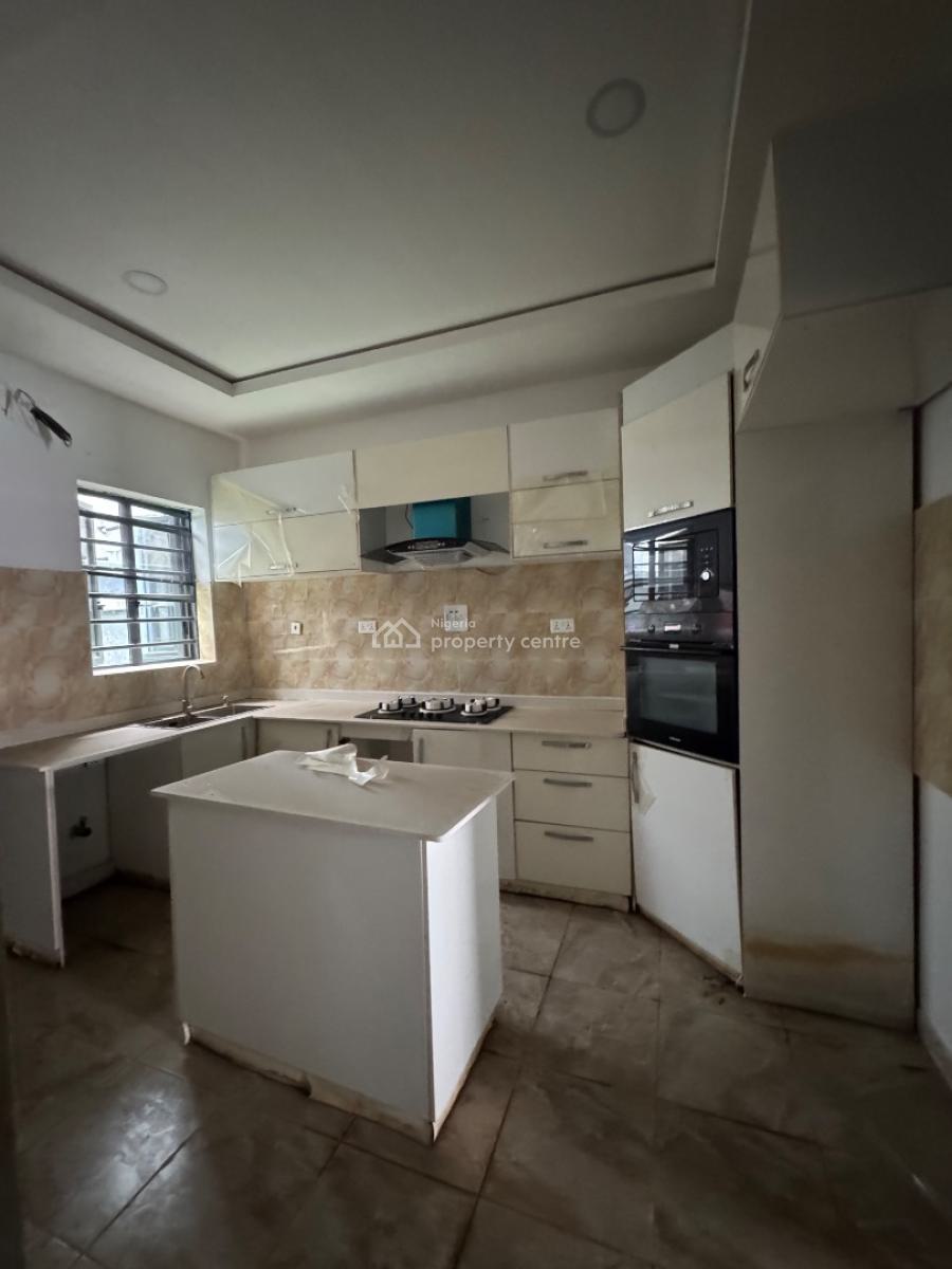 Newly Built Distress  4 Bedroom Duplex Terrace with Pool Gym, Orchid Road Lekki, Lekki, Lagos, Terraced Duplex for Sale