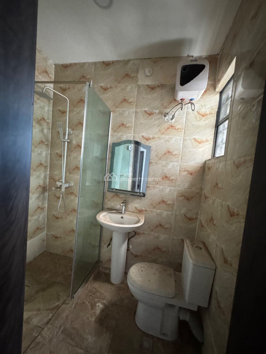 Newly Built Distress  4 Bedroom Duplex Terrace with Pool Gym, Orchid Road Lekki, Lekki, Lagos, Terraced Duplex for Sale