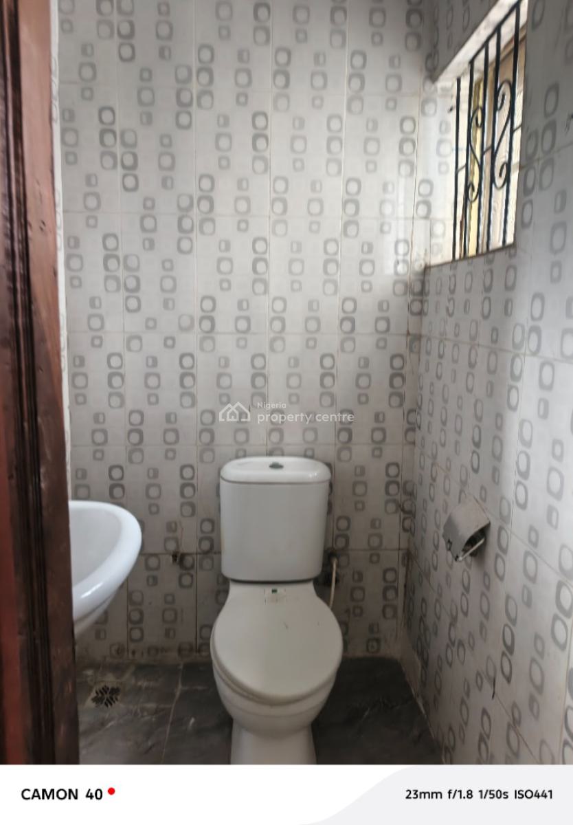 Spacious 3 Bedroom Flat Upstairs, Badore, Ajah, Lagos, Flat / Apartment for Rent