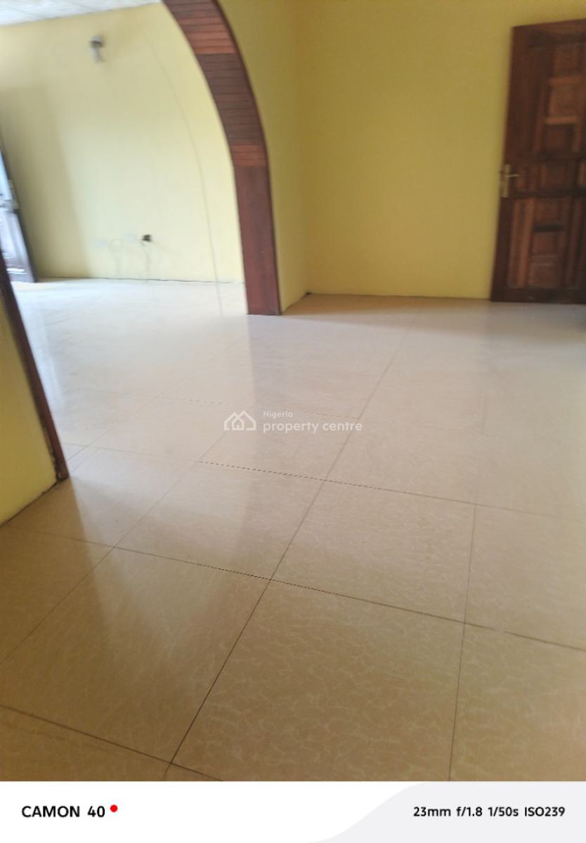 Spacious 3 Bedroom Flat Upstairs, Badore, Ajah, Lagos, Flat / Apartment for Rent