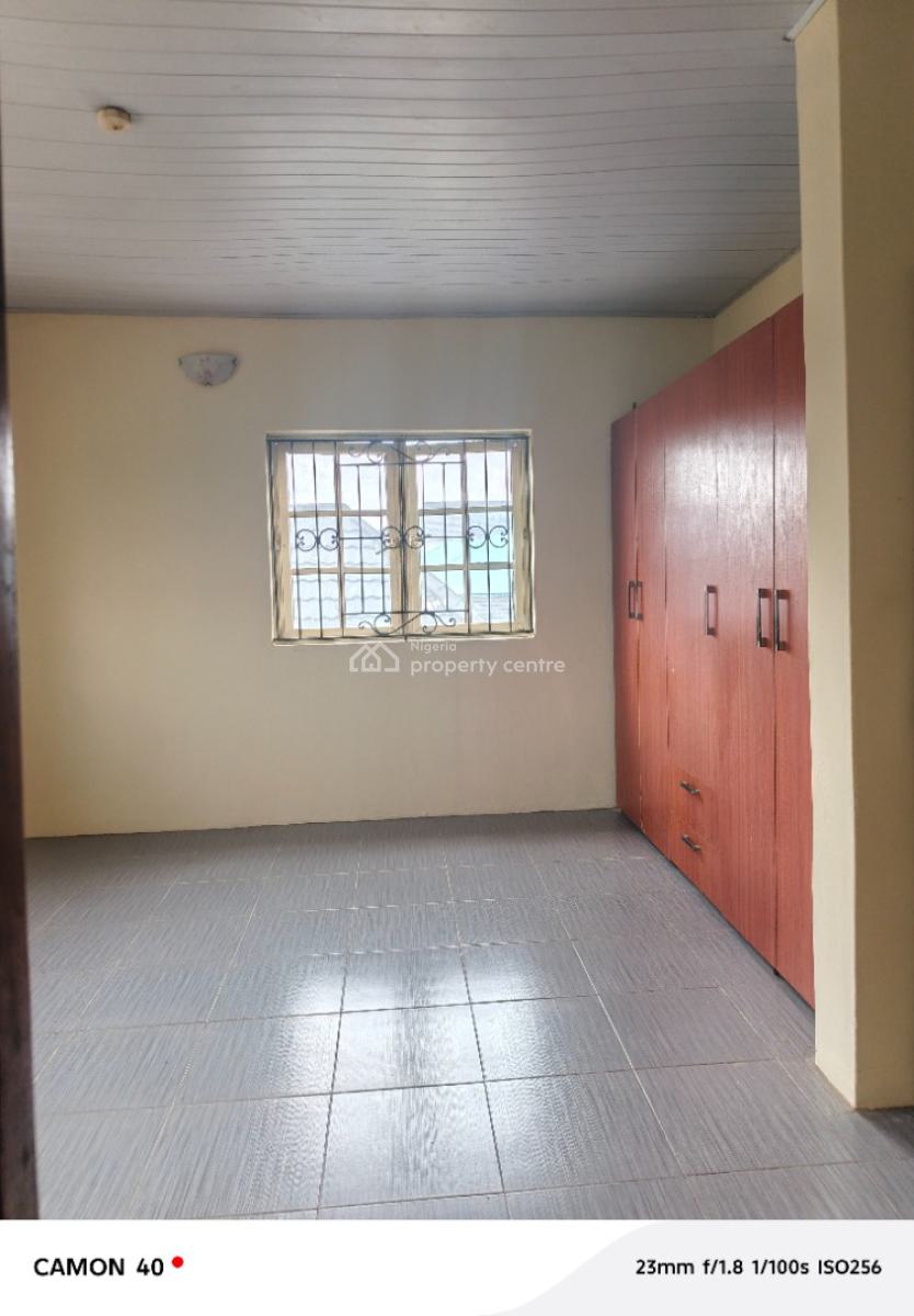 Spacious 3 Bedroom Flat Upstairs, Badore, Ajah, Lagos, Flat / Apartment for Rent