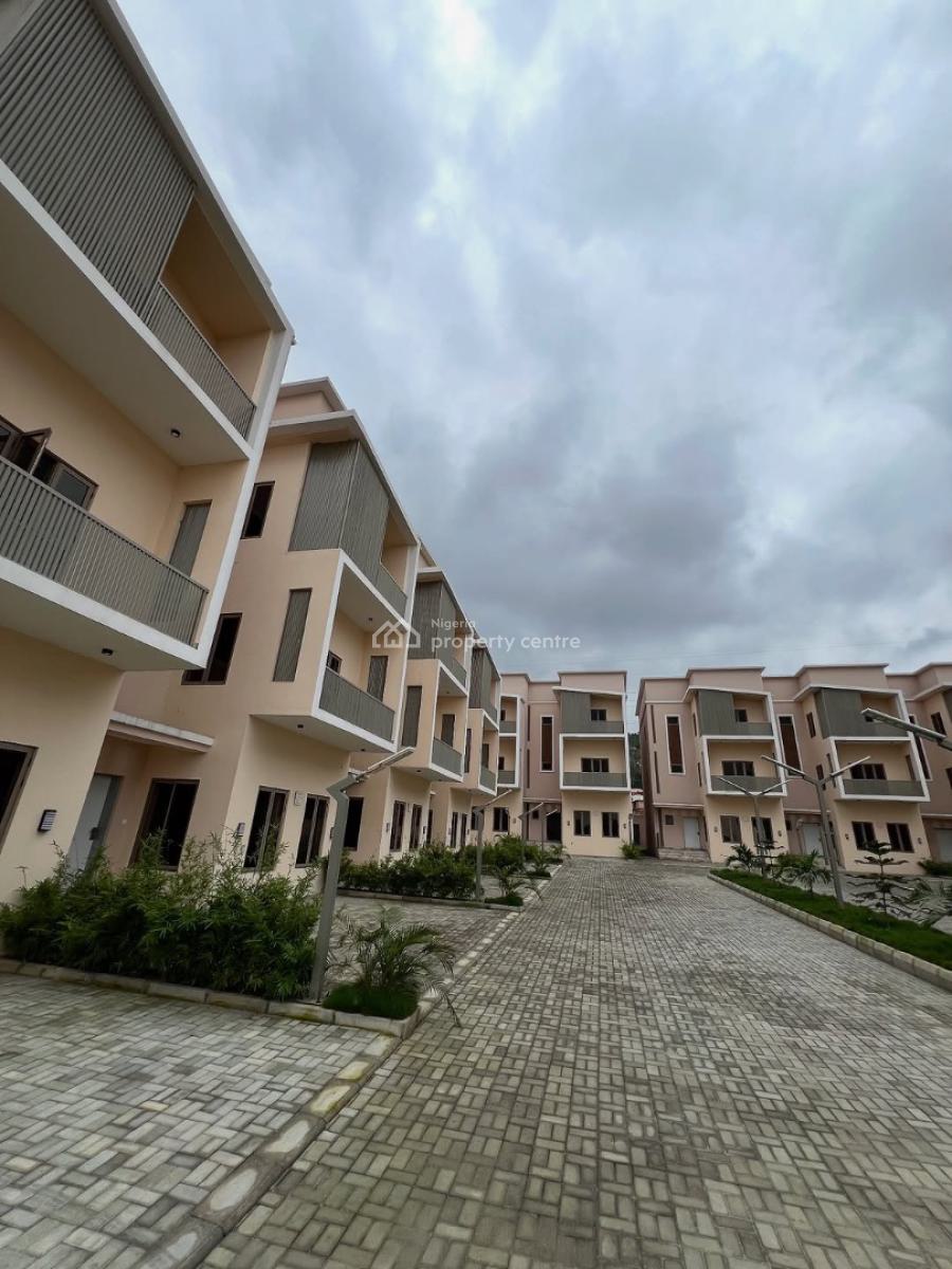 4 Bedroom Terrace Duplex with a Bq, Dawaki, Gwarinpa, Abuja, Terraced Duplex for Sale