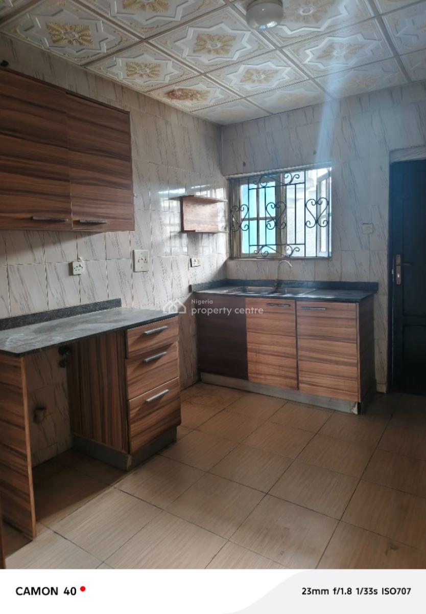 Spacious 3 Bedroom Flat, Badore, Ajah, Lagos, Flat / Apartment for Rent