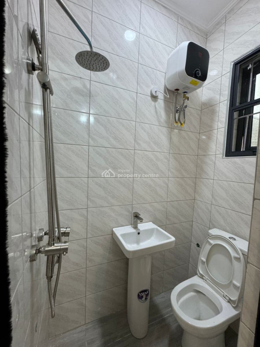 7-unit Apartment Block, Lekki Phase 1, Lekki, Lagos, House for Rent