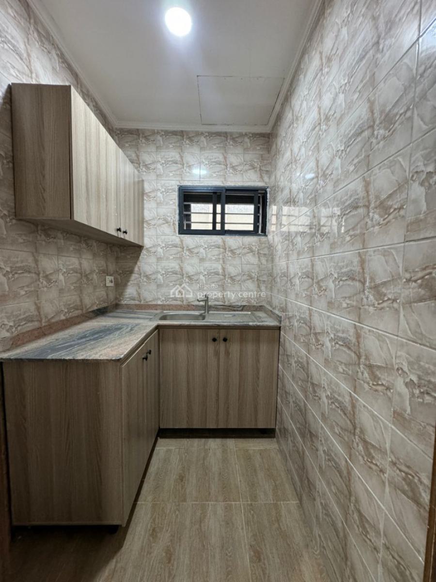 7-unit Apartment Block, Lekki Phase 1, Lekki, Lagos, House for Rent