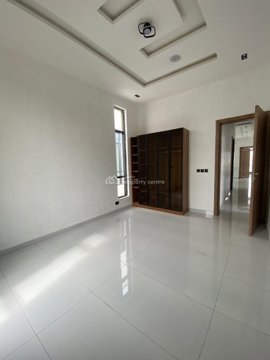 Exquisite 5 Bedroom Duplex with a Bq,pool,cinema, Chevron Toll Gate, Lekki, Lagos, House for Sale