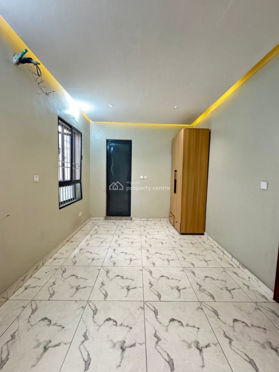 7-unit Apartment Block, Lekki Phase 1, Lekki, Lagos, House for Rent