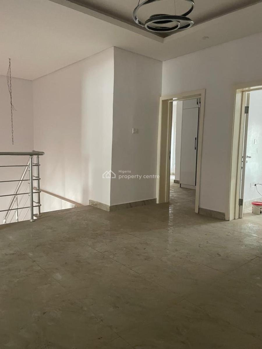 Luxury Spacious 4 Bedroom Terrace Detached Duplex, Lekki Phase 1, Lekki, Lagos, Semi-detached Duplex for Sale
