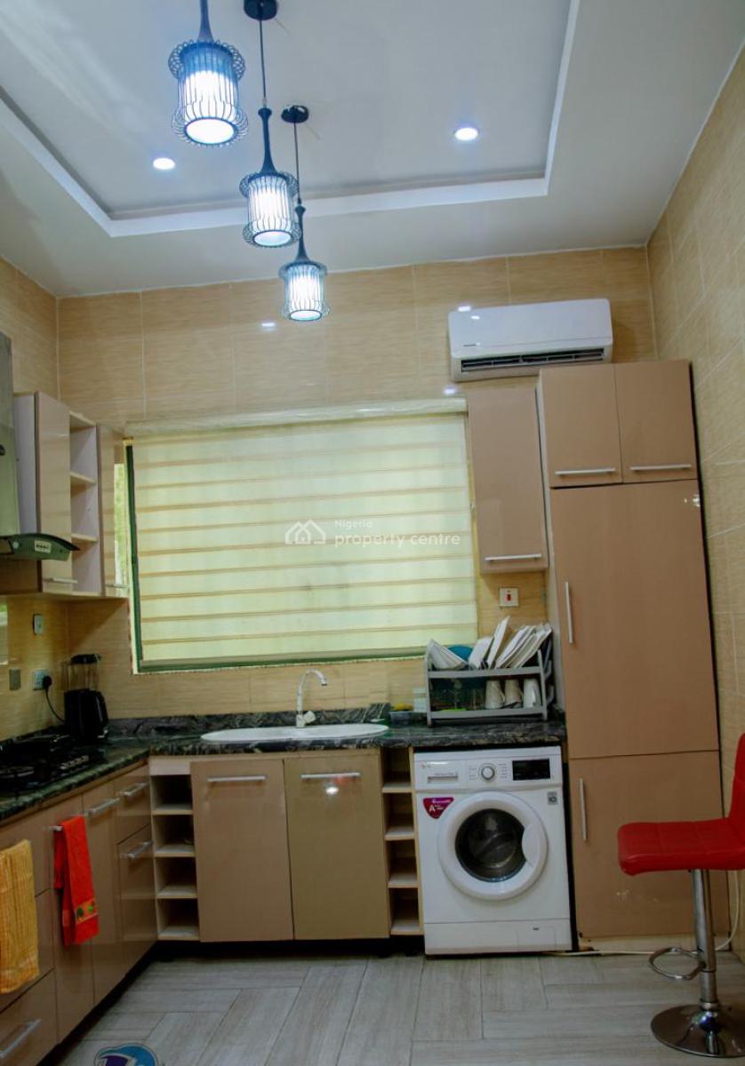 Tastefully Furnished 3 Bedroom Apartment, Ikeja Gra, Ikeja, Lagos, Flat / Apartment Short Let