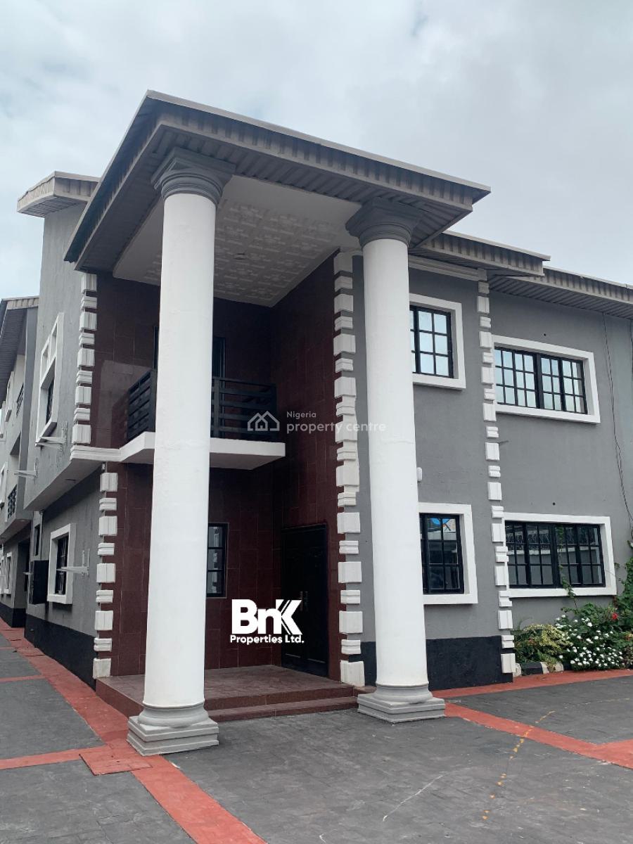 6 Bedroom Semi Detached Townhouse Available, Lekki Phase 1, Lekki, Lagos, Semi-detached Duplex for Rent