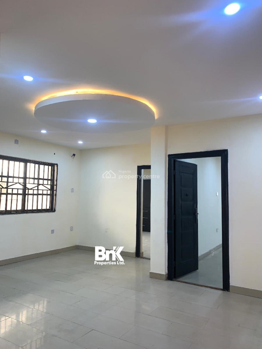 6 Bedroom Semi Detached Townhouse Available, Lekki Phase 1, Lekki, Lagos, Semi-detached Duplex for Rent