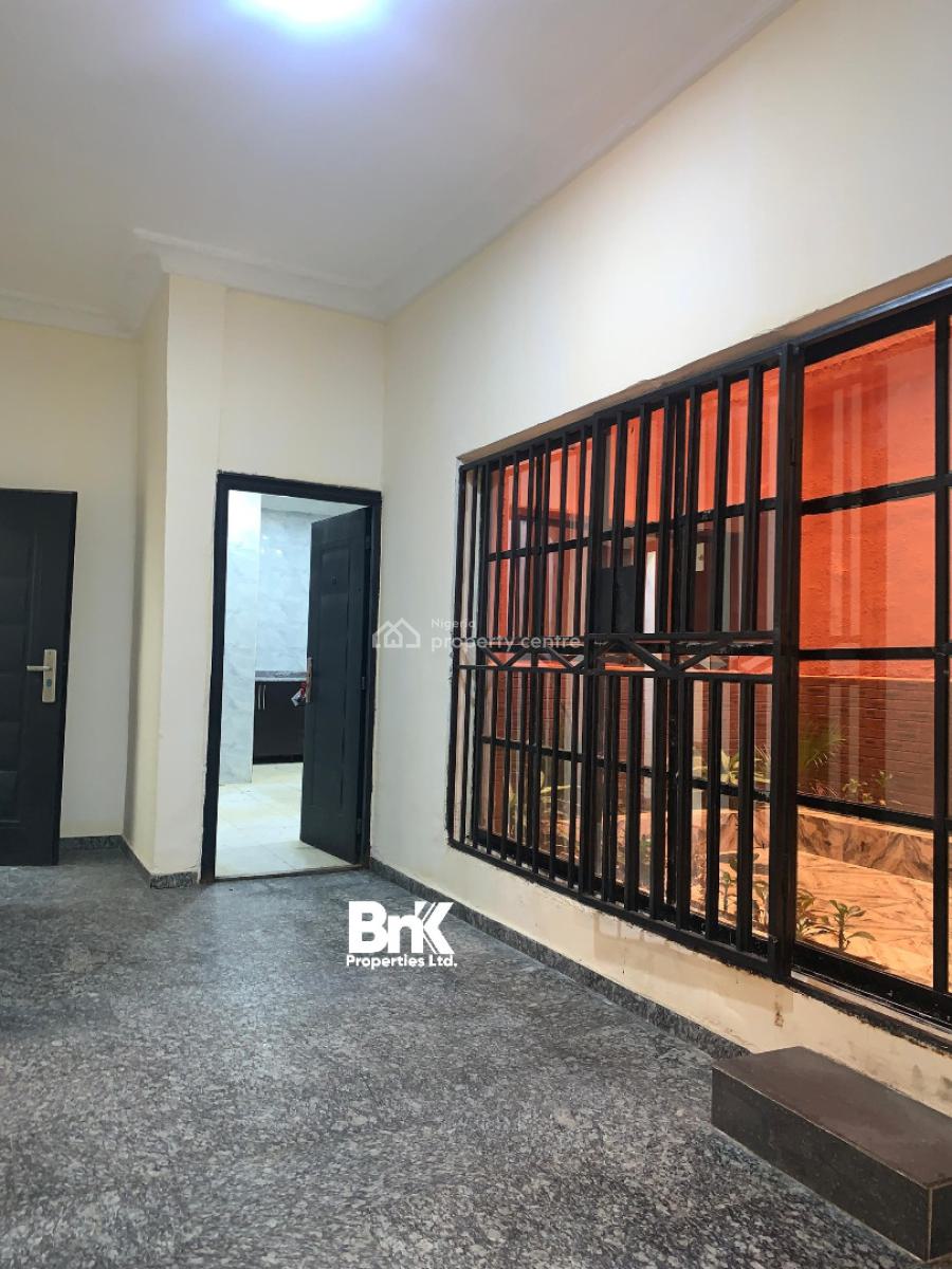 6 Bedroom Semi Detached Townhouse Available, Lekki Phase 1, Lekki, Lagos, Semi-detached Duplex for Rent