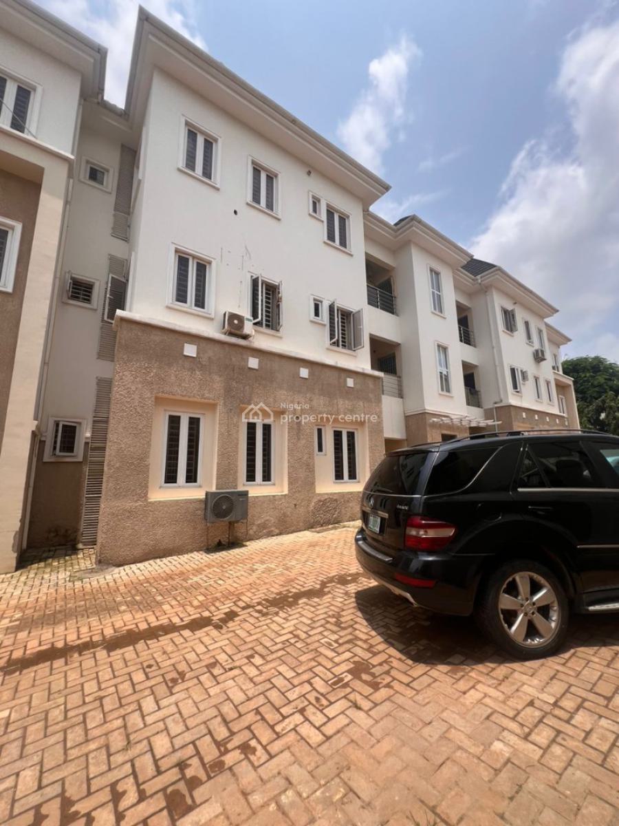 Beautiful and Massive 3 Bedroom Apartment, Mabushi, Abuja, Flat / Apartment for Rent