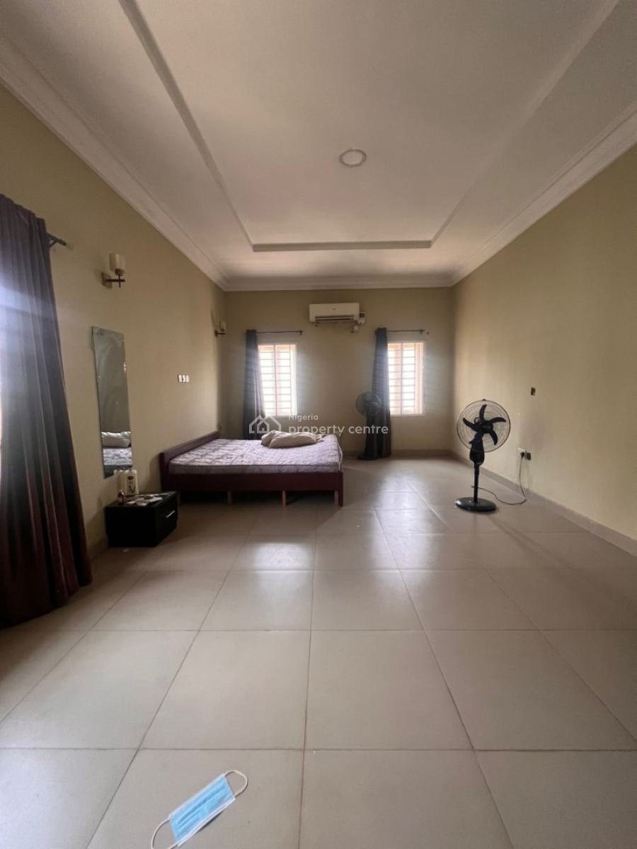 Beautiful and Massive 3 Bedroom Apartment, Mabushi, Abuja, Flat / Apartment for Rent