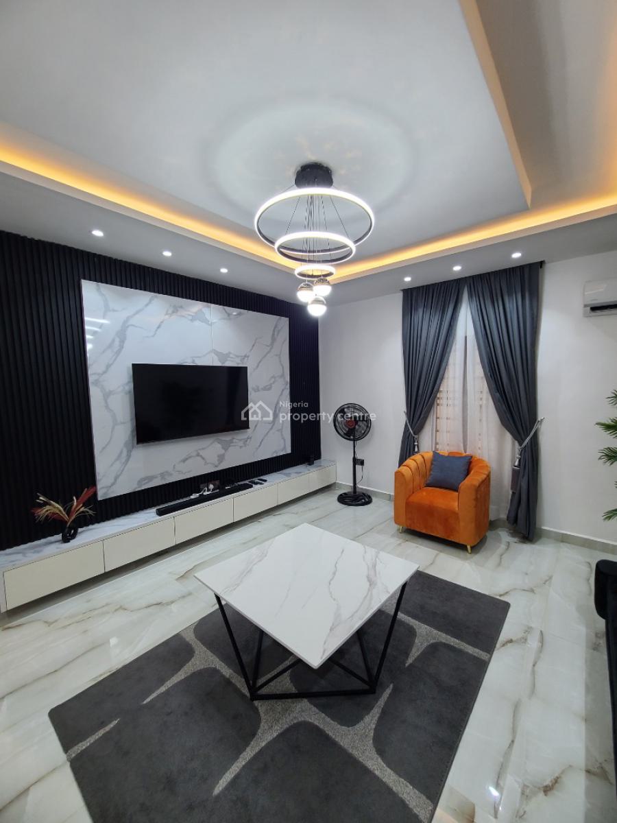 Luxury and Exquisite 2 Bedroom Apartment, Onike, Yaba, Lagos, Flat / Apartment Short Let