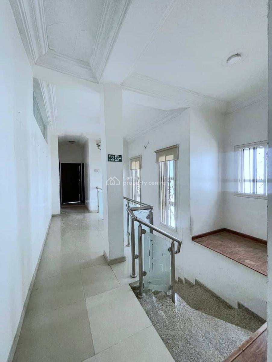 Contemporary 5 Bedroom Fully Detached Duplex with Bq, Lekki Phase 1, Lekki, Lagos, Detached Duplex for Rent