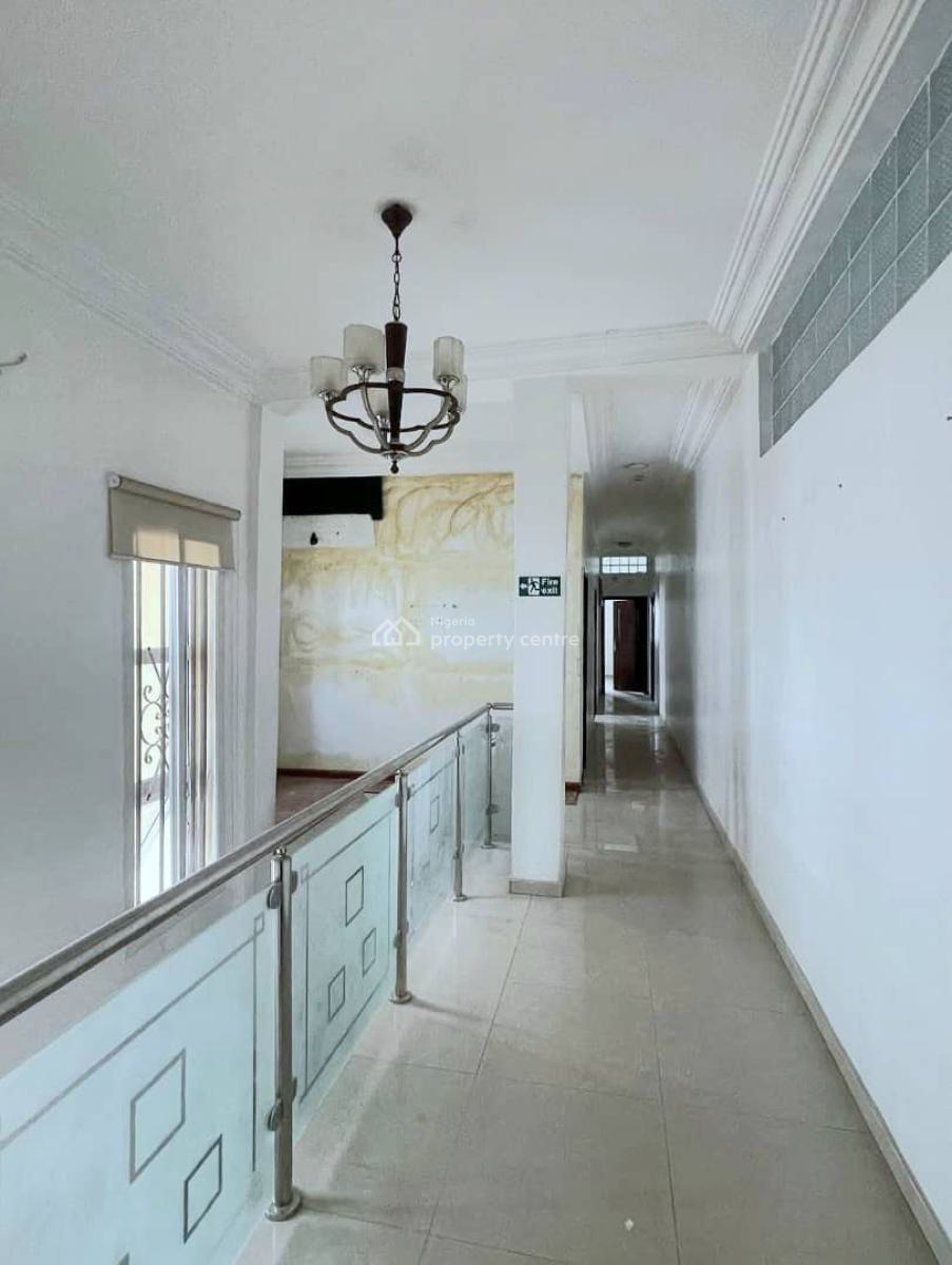 Contemporary 5 Bedroom Fully Detached Duplex with Bq, Lekki Phase 1, Lekki, Lagos, Detached Duplex for Rent