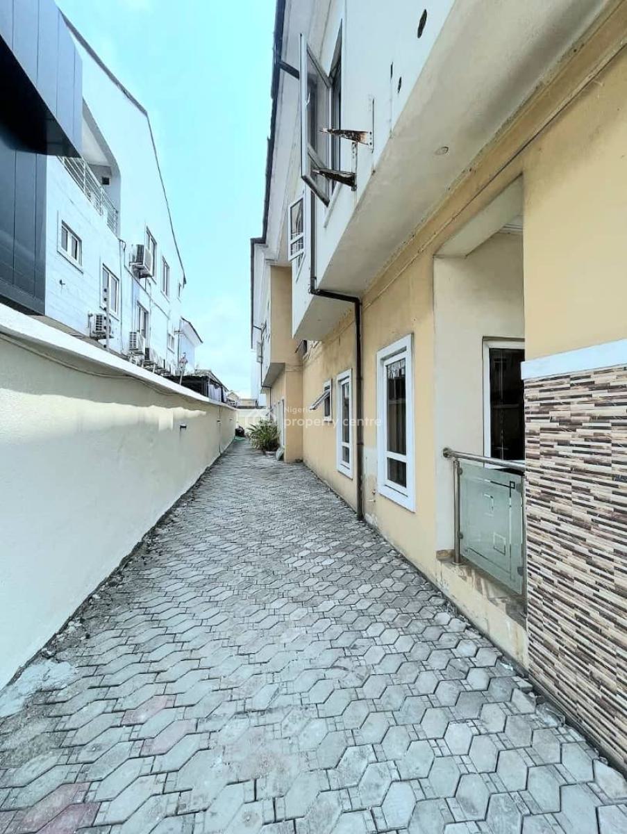Contemporary 5 Bedroom Fully Detached Duplex with Bq, Lekki Phase 1, Lekki, Lagos, Detached Duplex for Rent
