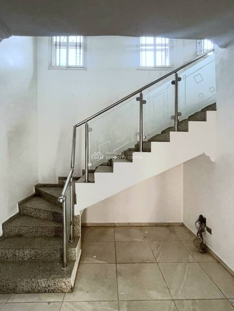 Contemporary 5 Bedroom Fully Detached Duplex with Bq, Lekki Phase 1, Lekki, Lagos, Detached Duplex for Rent