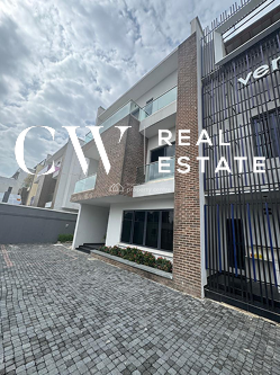 5-bedroom Semi-detached Duplex with Bq, Lekki Phase 1, Lekki, Lagos, Semi-detached Duplex for Rent